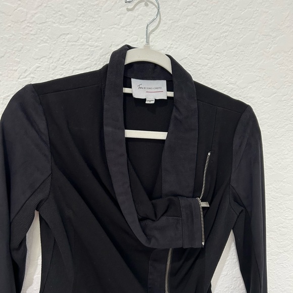 💥PRICE ⬇️ TWO BY VINCE CAMUTO • Long Sleeve Black Zip Up Jacket • size S - Picture 2 of 8